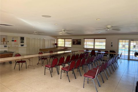 Condo in Aventura, Florida, 1 bedroom № 1987835 - photo 7