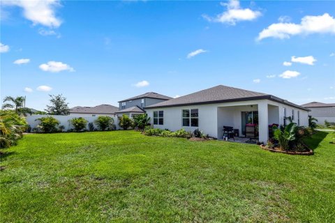House in Winter Haven, Florida 4 bedrooms, 173.26 sq.m. № 1782483 - photo 25
