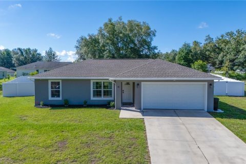 Villa ou maison à vendre à Ocala, Floride: 3 chambres, 102.84 m2 № 1784774 - photo 1