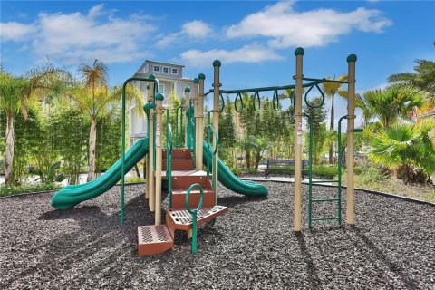 Casa en venta en Kissimmee, Florida, 2 dormitorios, 121.24 m2 № 2384244 - foto 30