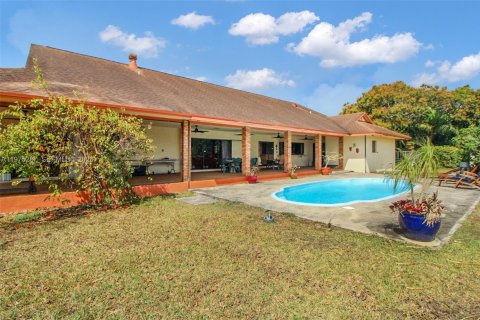 Casa en venta en Homestead, Florida, 4 dormitorios, 289.2 m2 № 2038535 - foto 8