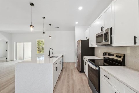 Villa ou maison à vendre à Ocala, Floride: 4 chambres, 162.67 m2 № 1760309 - photo 13