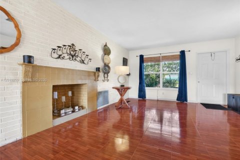Купить виллу или дом в Дания-Бич, Флорида 2 спальни, 119.57м2, № 2073145 - фото 7