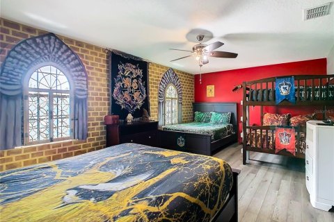 House in Davenport, Florida 8 bedrooms, 363.15 sq.m. № 1746970 - photo 7