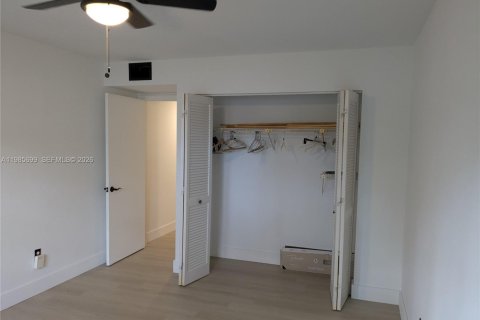 Купить кондоминиум в Майами, Флорида 6 комнат, 119.57м2, № 2085796 - фото 27