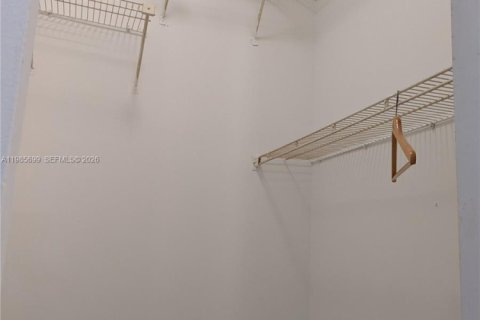 Купить кондоминиум в Майами, Флорида 6 комнат, 119.57м2, № 2085796 - фото 20
