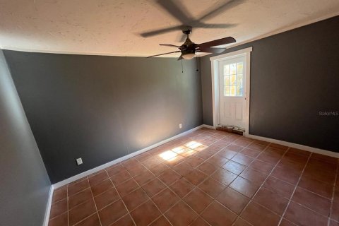 Villa ou maison à louer à Saint Petersburg, Floride: 4 chambres, 128.95 m2 № 2385723 - photo 4