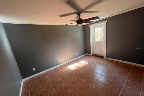 Villa ou maison à louer à Saint Petersburg, Floride: 4 chambres, 128.95 m2 № 2385723 - photo 5