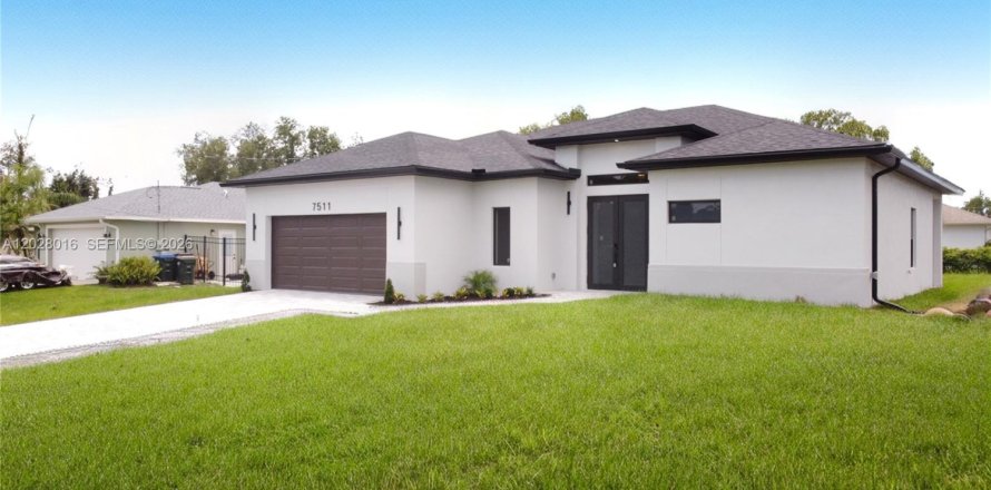 Casa en North Port, Florida 4 dormitorios, 161.74 m2 № 2087946