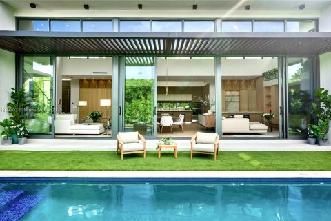 Villa ou maison à vendre à Biscayne Park, Floride: 4 chambres № 1939827 - photo 6