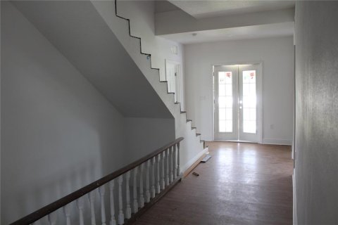 House in Fort Meade, Florida 5 bedrooms, 283.91 sq.m. № 1786321 - photo 11