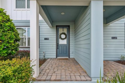 Townhouse in Winter Garden, Florida 3 bedrooms, 147.16 sq.m. № 1914314 - photo 2