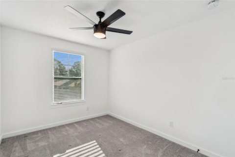 Townhouse in Winter Garden, Florida 3 bedrooms, 147.16 sq.m. № 1914314 - photo 15