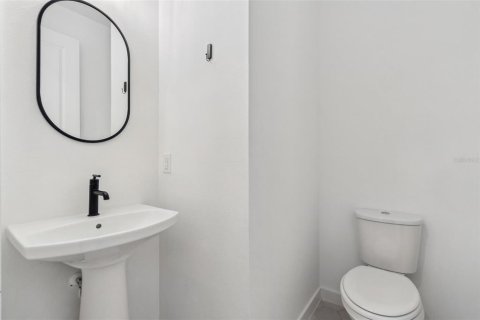 Townhouse in Winter Garden, Florida 3 bedrooms, 147.16 sq.m. № 1914314 - photo 7