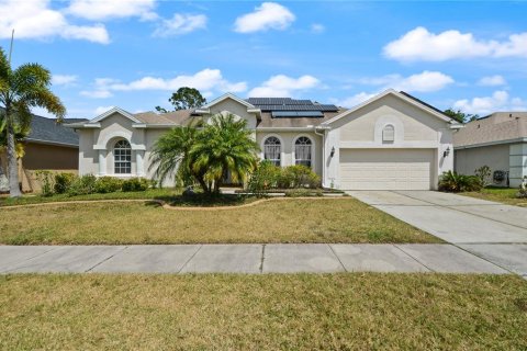 House in Orlando, Florida 4 bedrooms, 239.78 sq.m. № 1883500 - photo 2
