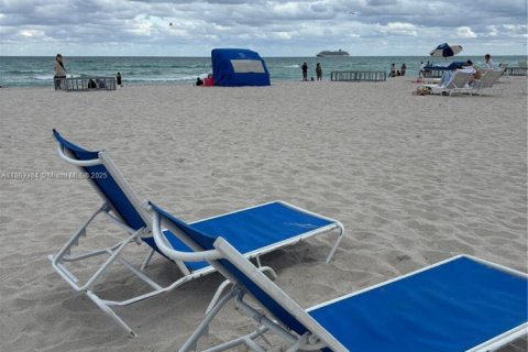 Copropriété à louer à Miami Beach, Floride: 1 chambre, 60.48 m2 № 1961639 - photo 16