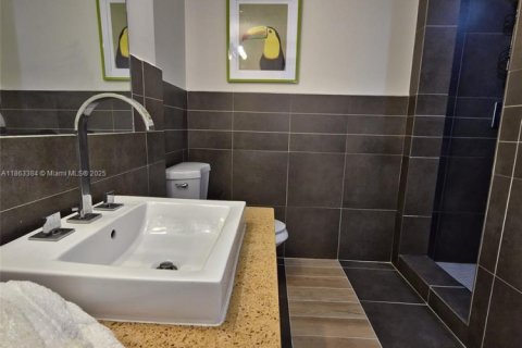 Copropriété à louer à Miami Beach, Floride: 1 chambre, 60.48 m2 № 1961639 - photo 24