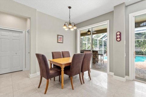 House in Dunedin, Florida 4 bedrooms, 343.55 sq.m. № 1815587 - photo 20
