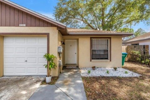 House in Palm Harbor, Florida 2 bedrooms, 74.04 sq.m. № 2225120