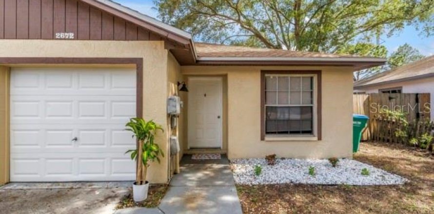 House in Palm Harbor, Florida 2 bedrooms, 74.04 sq.m. № 2225120