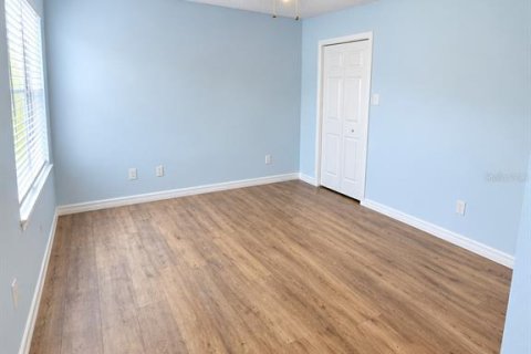 Condo in Casselberry, Florida, 1 bedroom № 2371645 - photo 14