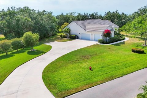 Casa en venta en Bradenton, Florida, 4 dormitorios, 232.72 m2 № 1679020 - foto 4