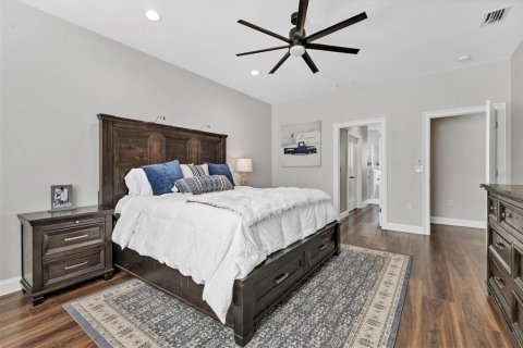 Casa en venta en Bradenton, Florida, 4 dormitorios, 232.72 m2 № 1679020 - foto 24