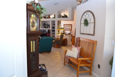 Casa en venta en Spring Hill, Florida, 3 dormitorios, 171.87 m2 № 2383647 - foto 10