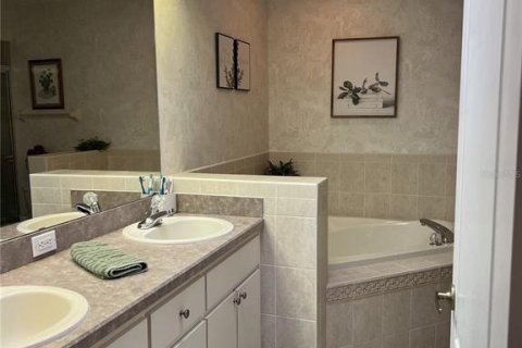 Casa en venta en Spring Hill, Florida, 3 dormitorios, 171.87 m2 № 2383647 - foto 21