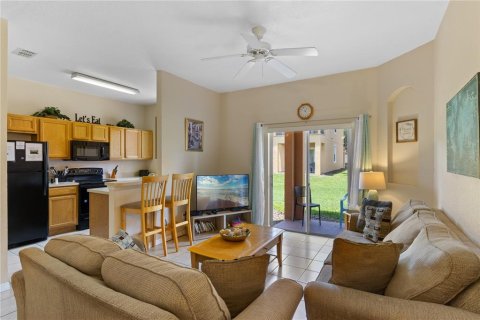Townhouse in Kissimmee, Florida 4 bedrooms, 133.78 sq.m. № 1805219 - photo 9