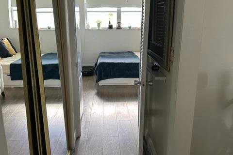 Condo in Lauderhill, Florida, 2 bedrooms  № 2083772 - photo 18
