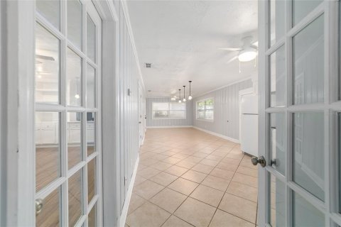Villa ou maison à vendre à Ocala, Floride: 2 chambres, 117.34 m2 № 1917773 - photo 12