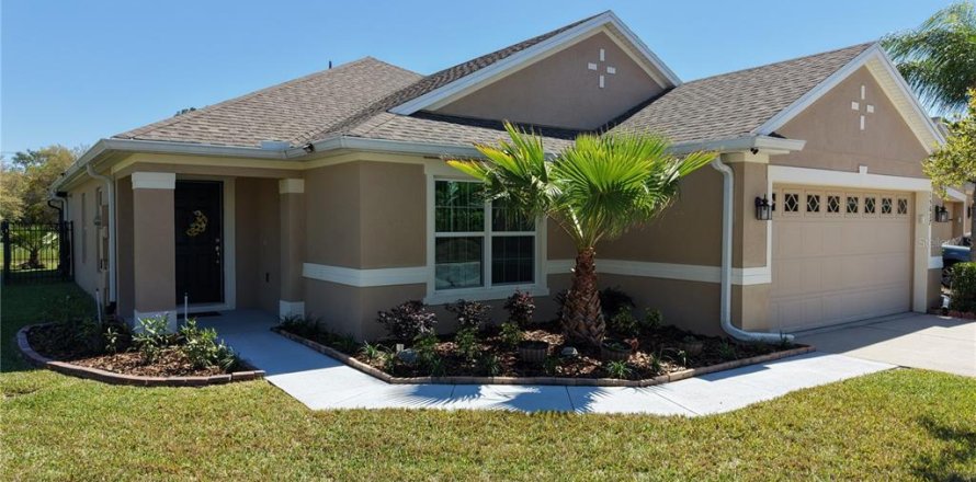 Villa ou maison à Orlando, Floride 5 chambres, 175.96 m2 № 2234573