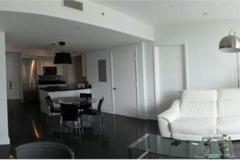 Condominio en venta en Miami, Florida, 2 dormitorios, 103.12 m2 № 1860854 - foto 5