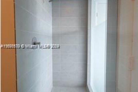 Condominio en venta en Miami, Florida, 2 dormitorios, 103.12 m2 № 1860854 - foto 15