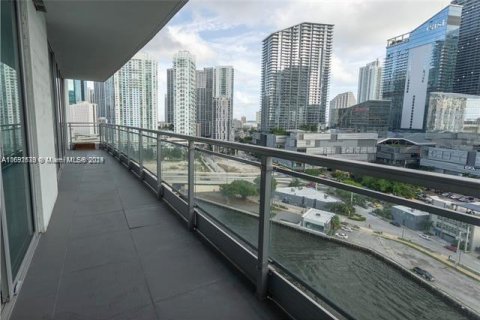 Condominio en venta en Miami, Florida, 2 dormitorios, 103.12 m2 № 1860854 - foto 18