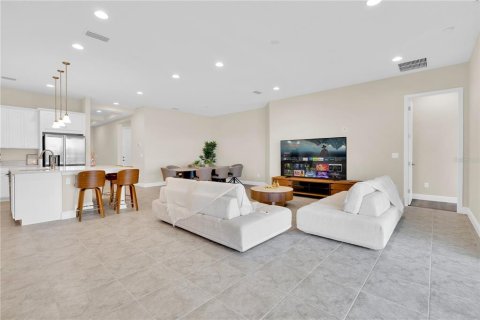 Villa ou maison à vendre à Orlando, Floride: 5 chambres, 348.1 m2 № 2227178 - photo 11
