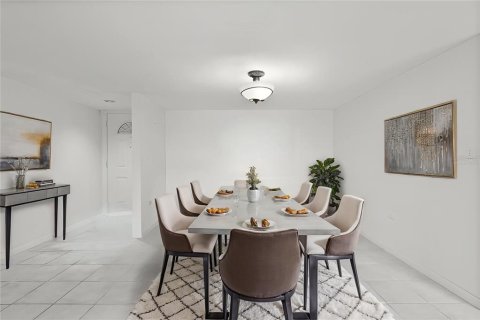 Copropriété à vendre à Treasure Island, Floride: 3 chambres, 165.37 m2 № 2091947 - photo 2