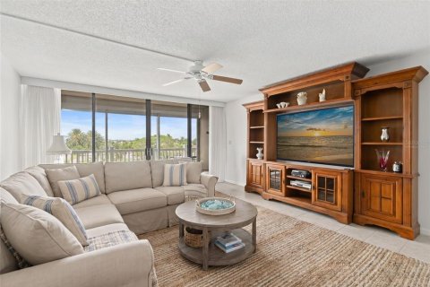Copropriété à vendre à Treasure Island, Floride: 3 chambres, 165.37 m2 № 2091947 - photo 24