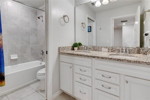 Adosado en venta en Davenport, Florida, 5 dormitorios, 211.91 m2 № 1555663 - foto 27