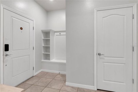 Adosado en venta en Davenport, Florida, 5 dormitorios, 211.91 m2 № 1555663 - foto 8