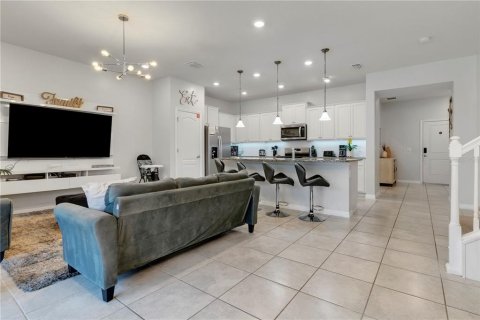 Adosado en venta en Davenport, Florida, 5 dormitorios, 211.91 m2 № 1555663 - foto 14