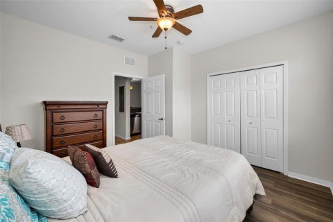 Adosado en venta en New Port Richey, Florida, 3 dormitorios, 158.86 m2 № 1871025 - foto 17