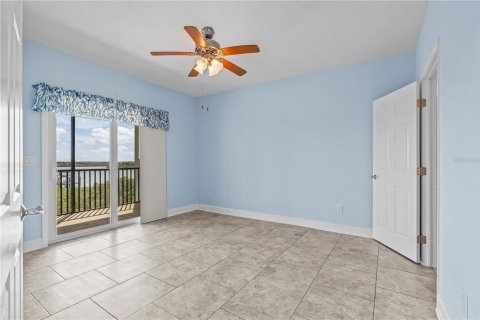 Condo in New Smyrna Beach, Florida, 2 bedrooms  № 2398550 - photo 21