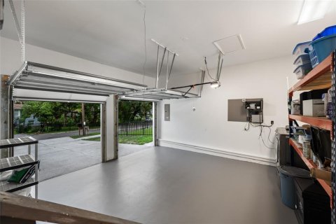 Villa ou maison à vendre à Tampa, Floride: 3 chambres, 182 m2 № 2258422 - photo 26