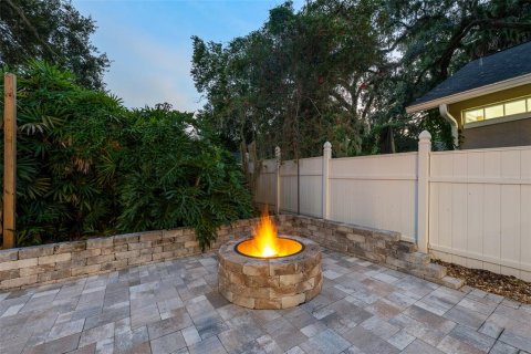 Villa ou maison à vendre à Tampa, Floride: 3 chambres, 182 m2 № 2258422 - photo 28