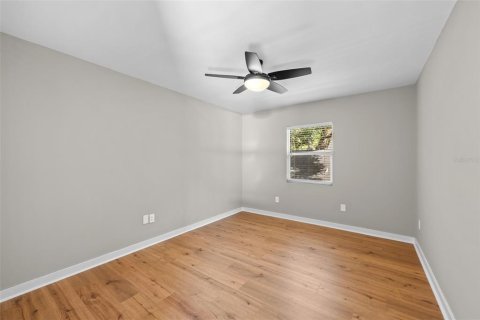 Villa ou maison à vendre à Tampa, Floride: 3 chambres, 182 m2 № 2258422 - photo 23