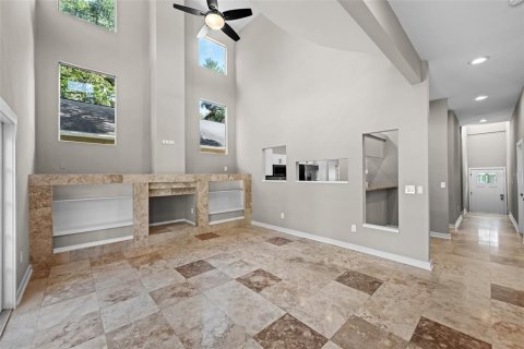 Villa ou maison à vendre à Tampa, Floride: 3 chambres, 182 m2 № 2258422 - photo 16