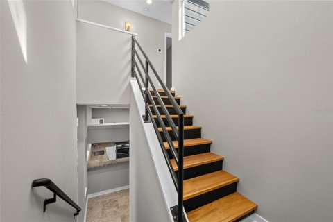 Villa ou maison à vendre à Tampa, Floride: 3 chambres, 182 m2 № 2258422 - photo 20