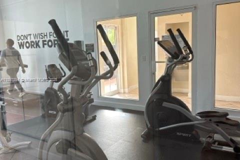 Снять в аренду кондоминиум в Майами, Флорида 4 спальни, 160.54м2, № 1949669 - фото 9